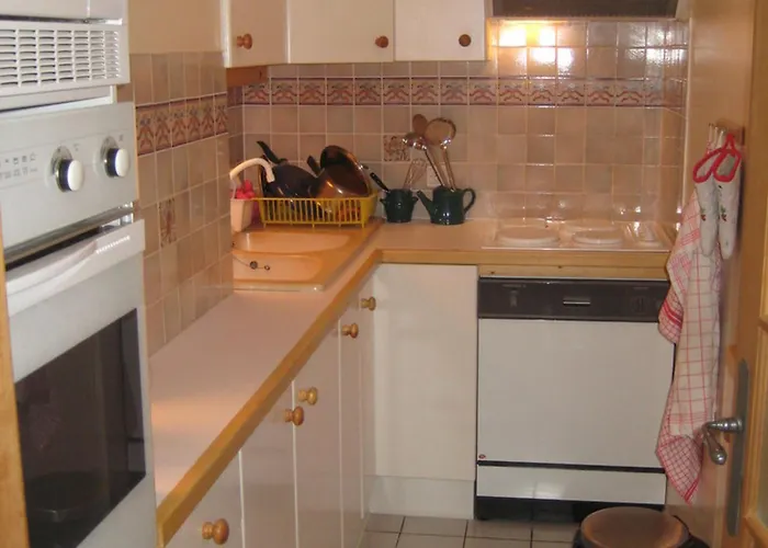 Cosy Avec Balcon, 1850 - Fr-1-514-5 Apartment *